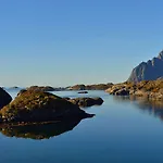 Nyvagar Rorbuhotell - By Classic Norway Appart hôtel