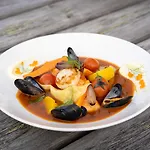 Nyvagar Rorbuhotell - By Classic Norway 3*