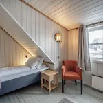 Nyvagar Rorbuhotell - By Classic Norway Appart hôtel 3*