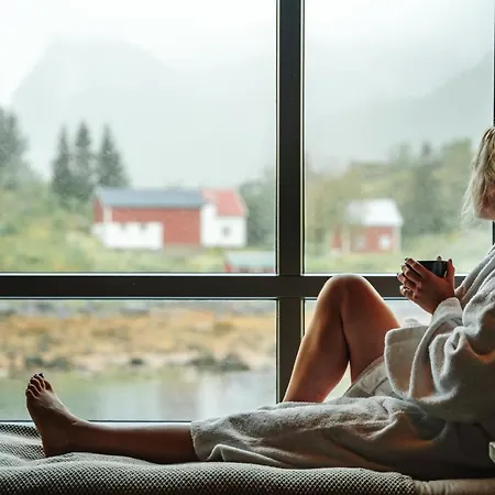 Nyvagar Rorbuhotell - By Classic Norway