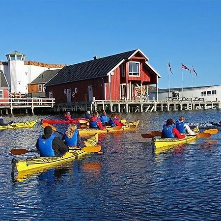Aparthotel Nyvagar Rorbuhotell - By Classic Norway