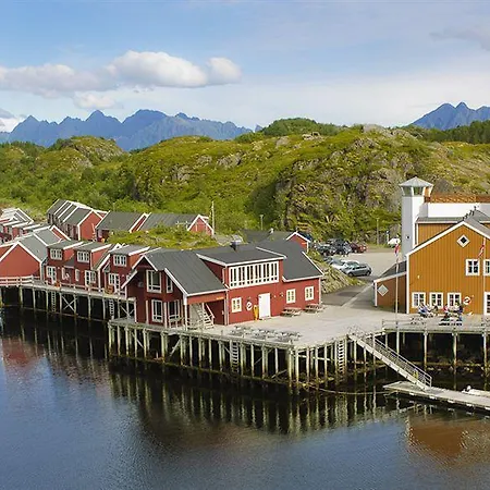 Nyvagar Rorbuhotell - By Classic Norway 3*