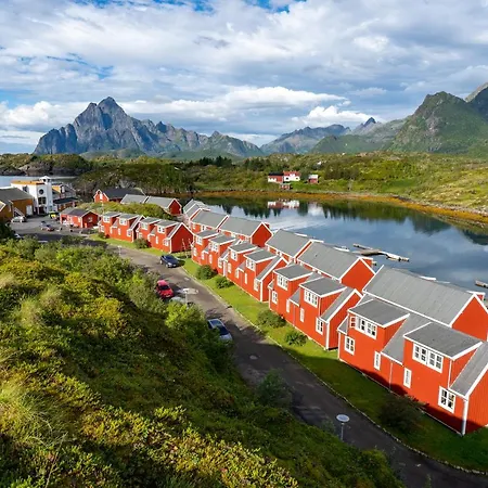 Nyvagar Rorbuhotell - By Classic Norway