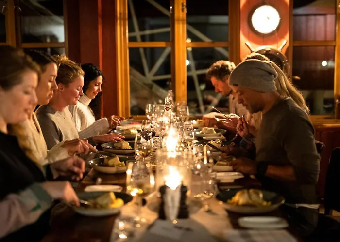 Nyvagar Rorbuhotell - By Classic Norway Apart-hotel 3*