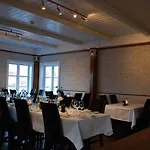 Nyvagar Rorbuhotell - By Classic Norway Apartahotel 3*
