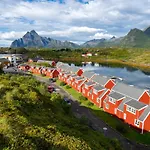 Nyvagar Rorbuhotell - By Classic Norway