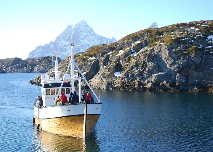 Nyvagar Rorbuhotell - By Classic Norway 3*